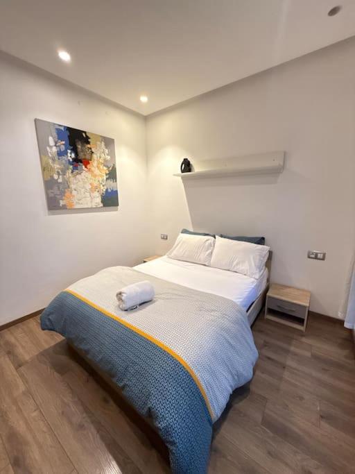 Ideal Away From Apartment